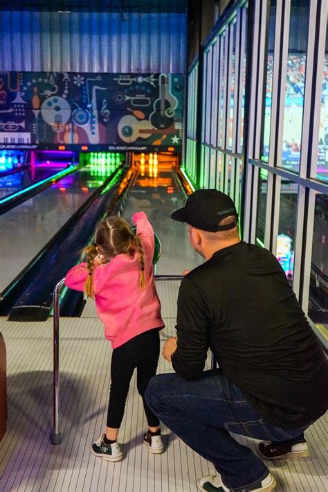 Bowling in Bend .